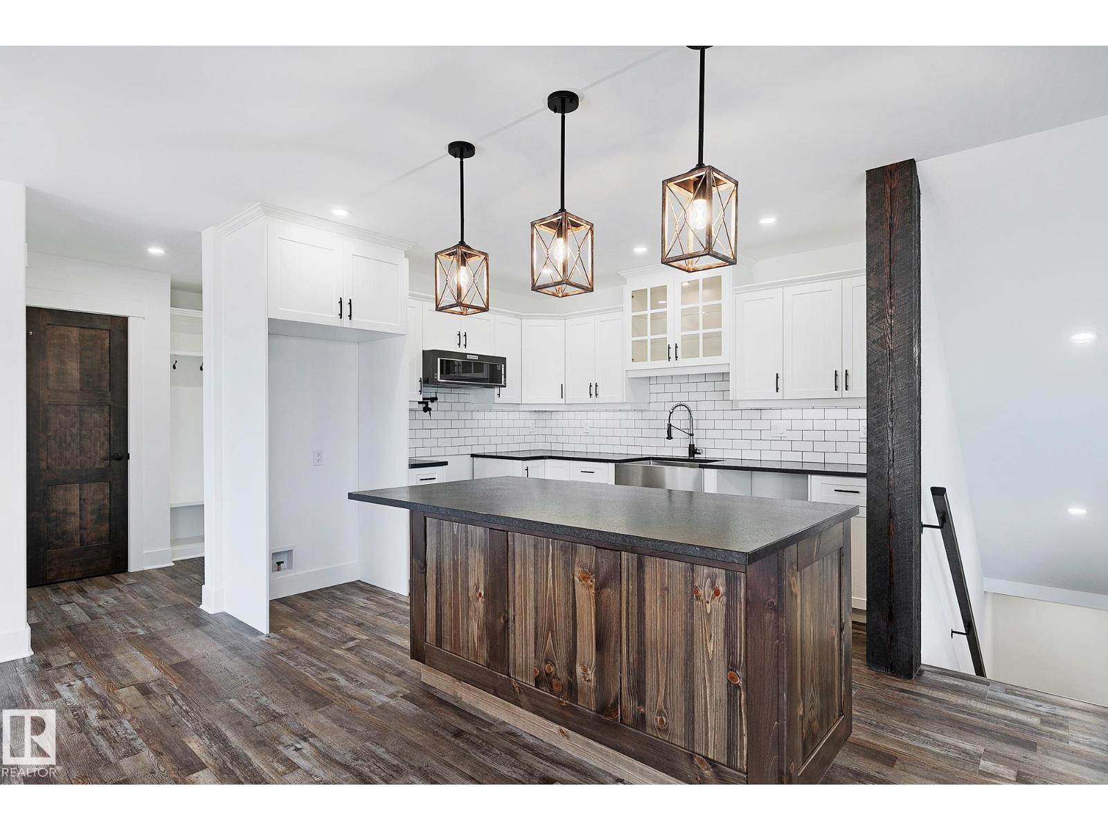 For sale: 6 52019 RGE RD 20, Rural Parkland County, Alberta T7Y2G5 ...