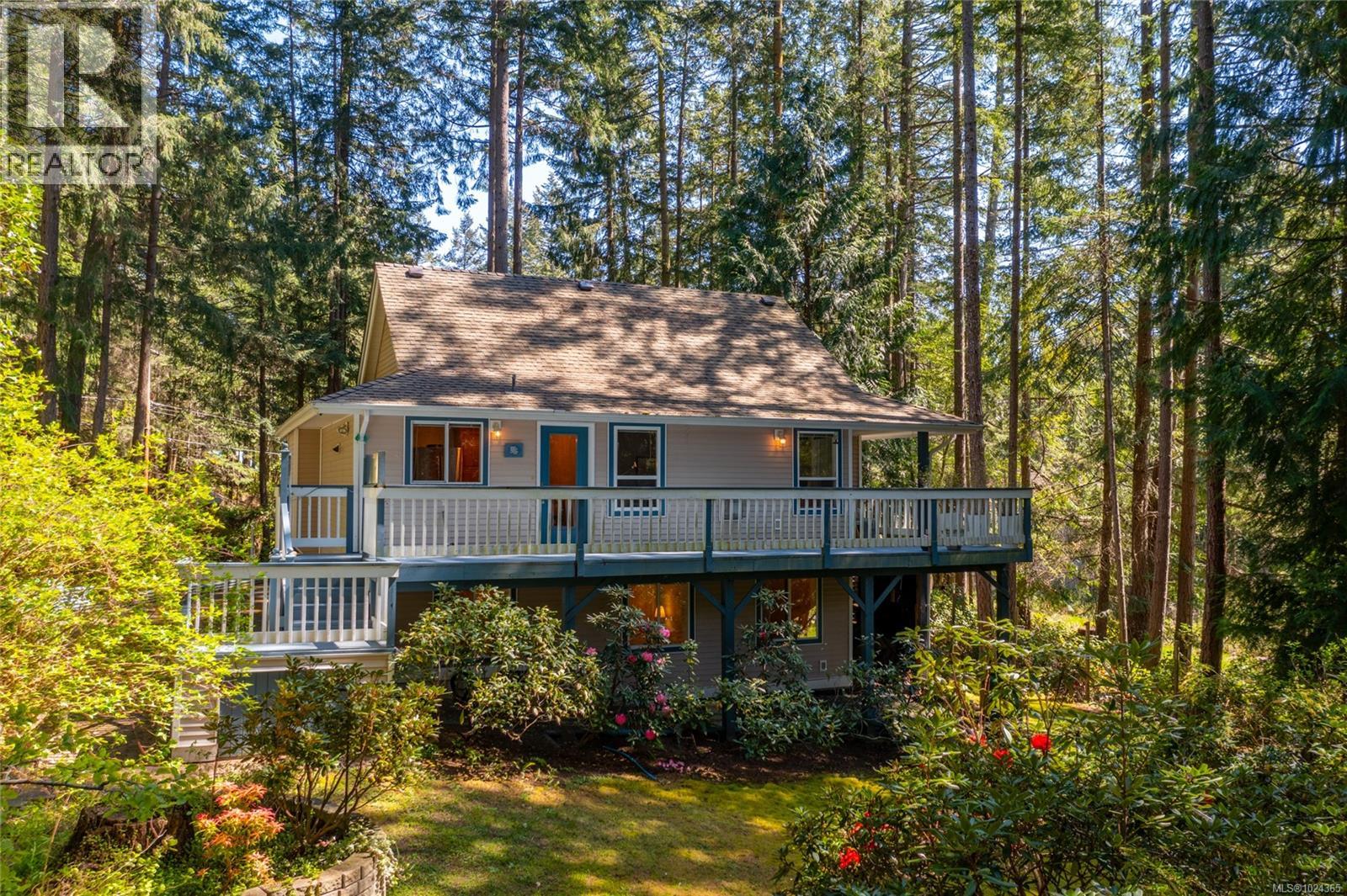2705 Galley Cres