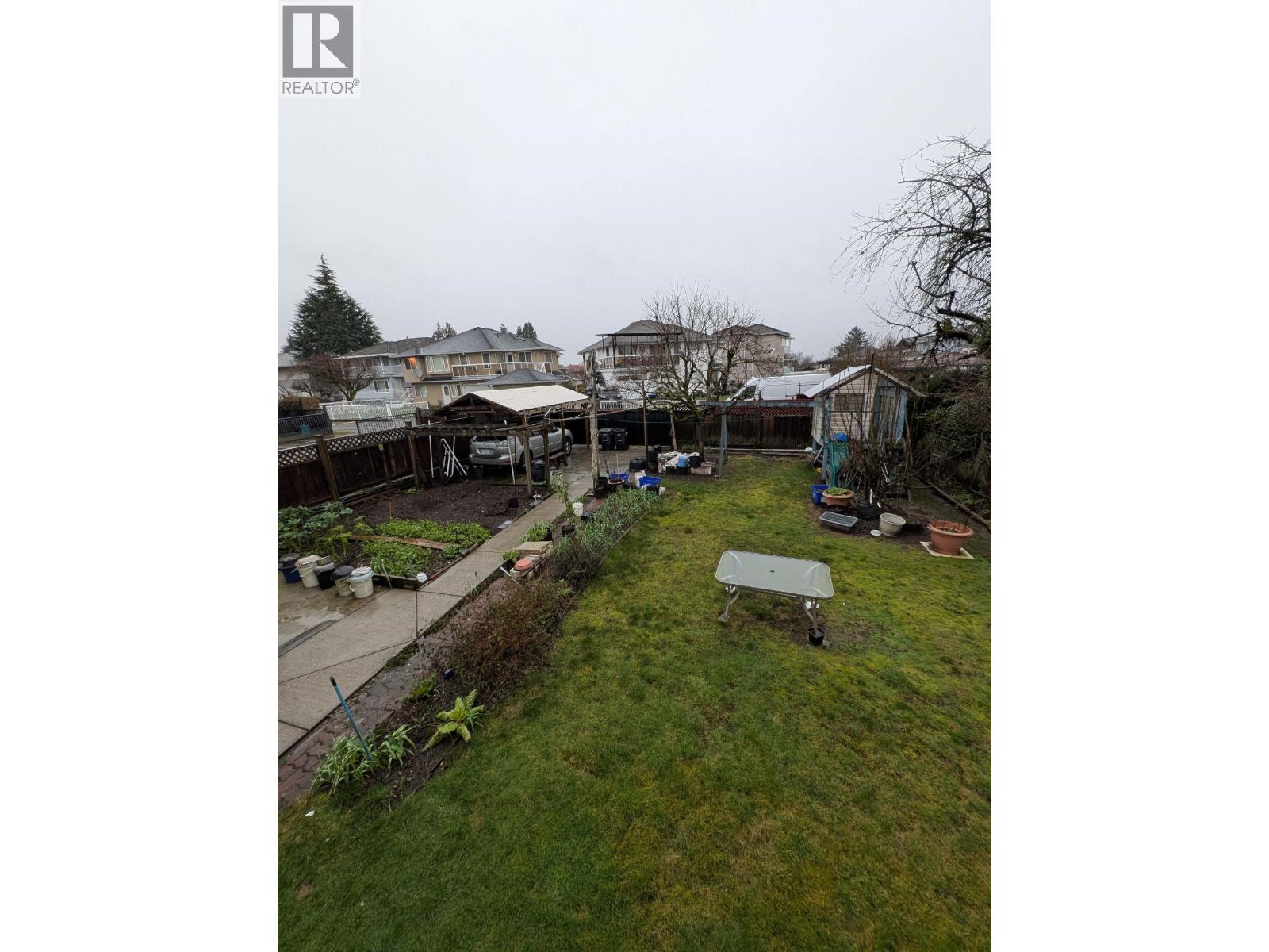 For sale: 5929 IMPERIAL STREET, Burnaby, British Columbia V5J1G4