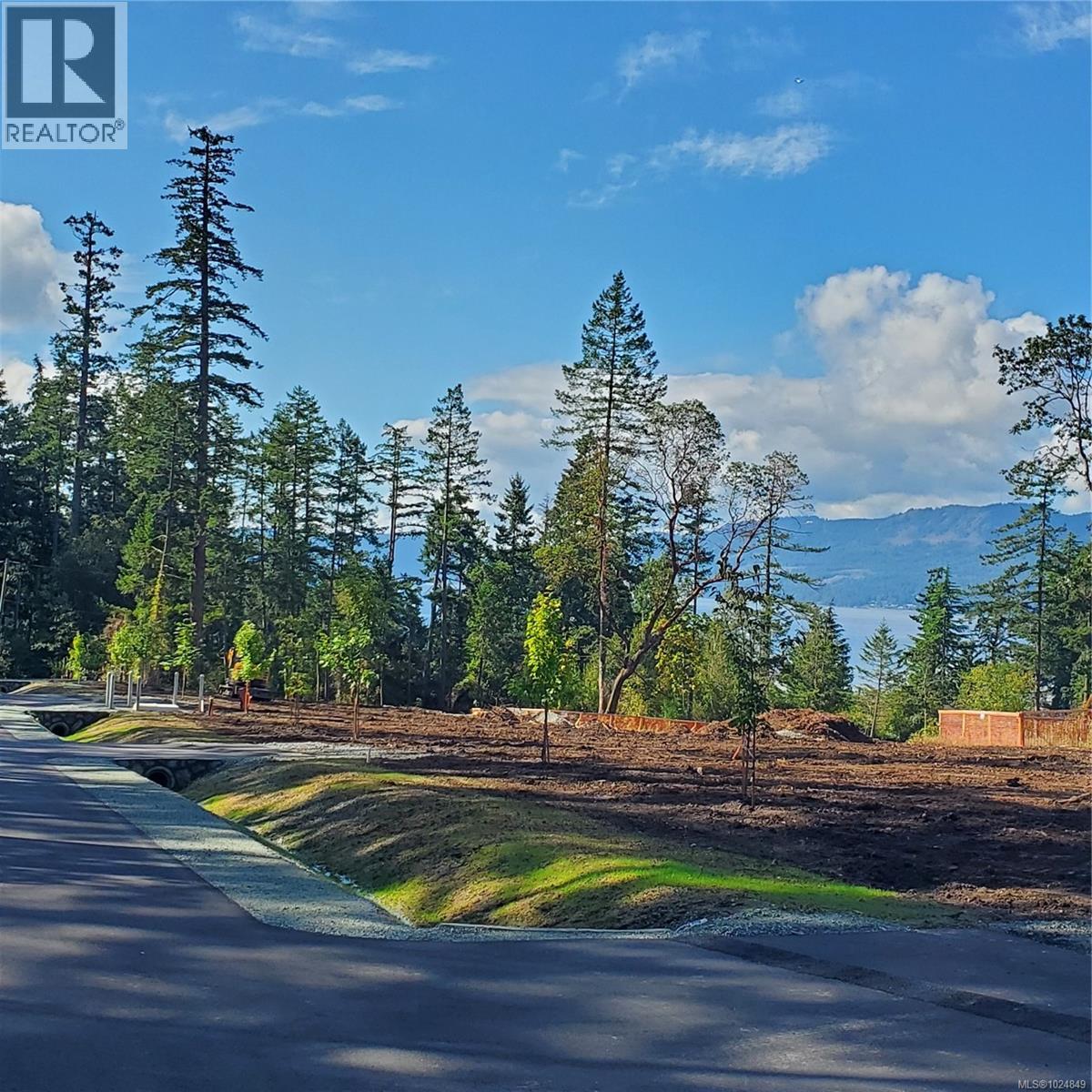 For sale: 10650 Derrick Rd, North Saanich, British Columbia O1O1O1 ...