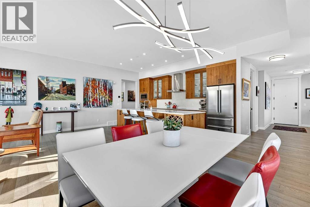 Apartment for Sale in 402, 21 Lebel Crescent NW|Calgary, Alberta T2Y0L1