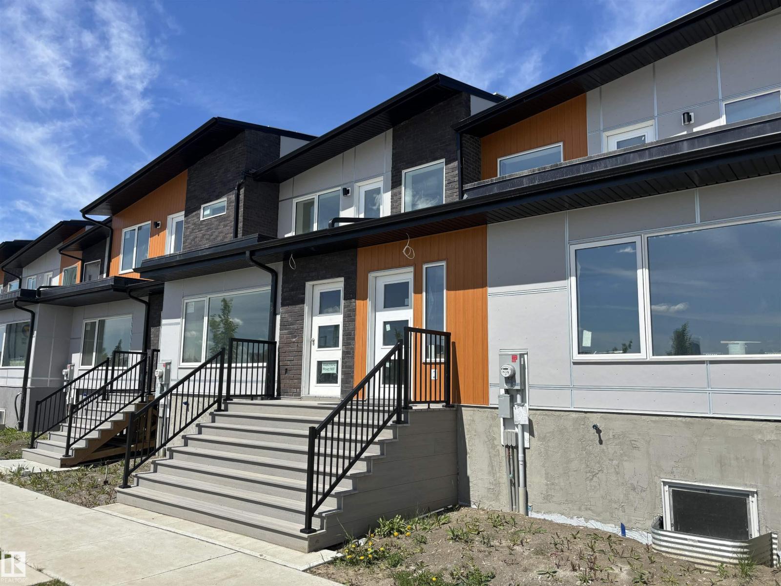 For sale: 2748 BLATCHFORD RD NW, Edmonton, Alberta T5G0W6 - E4471973 ...