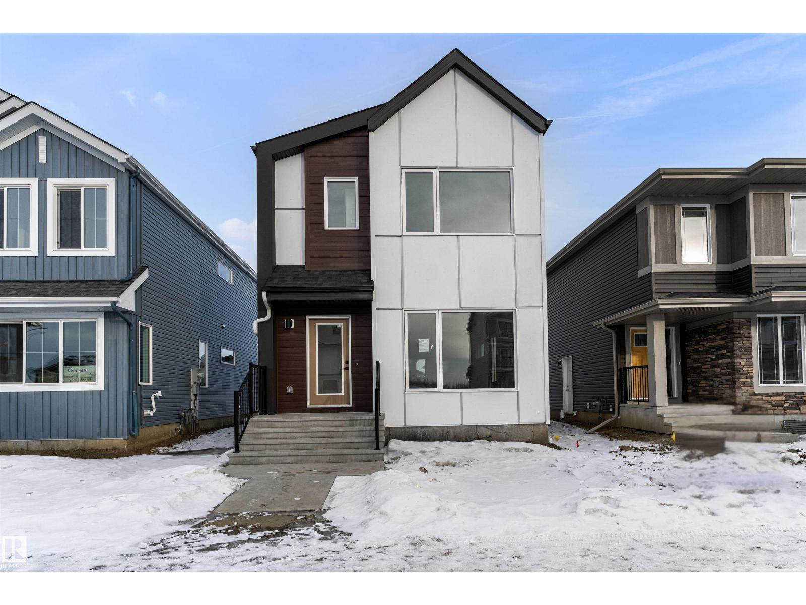For sale: 1218 MCLEOD AV, Spruce Grove, Alberta T7X4B7 - E4471987