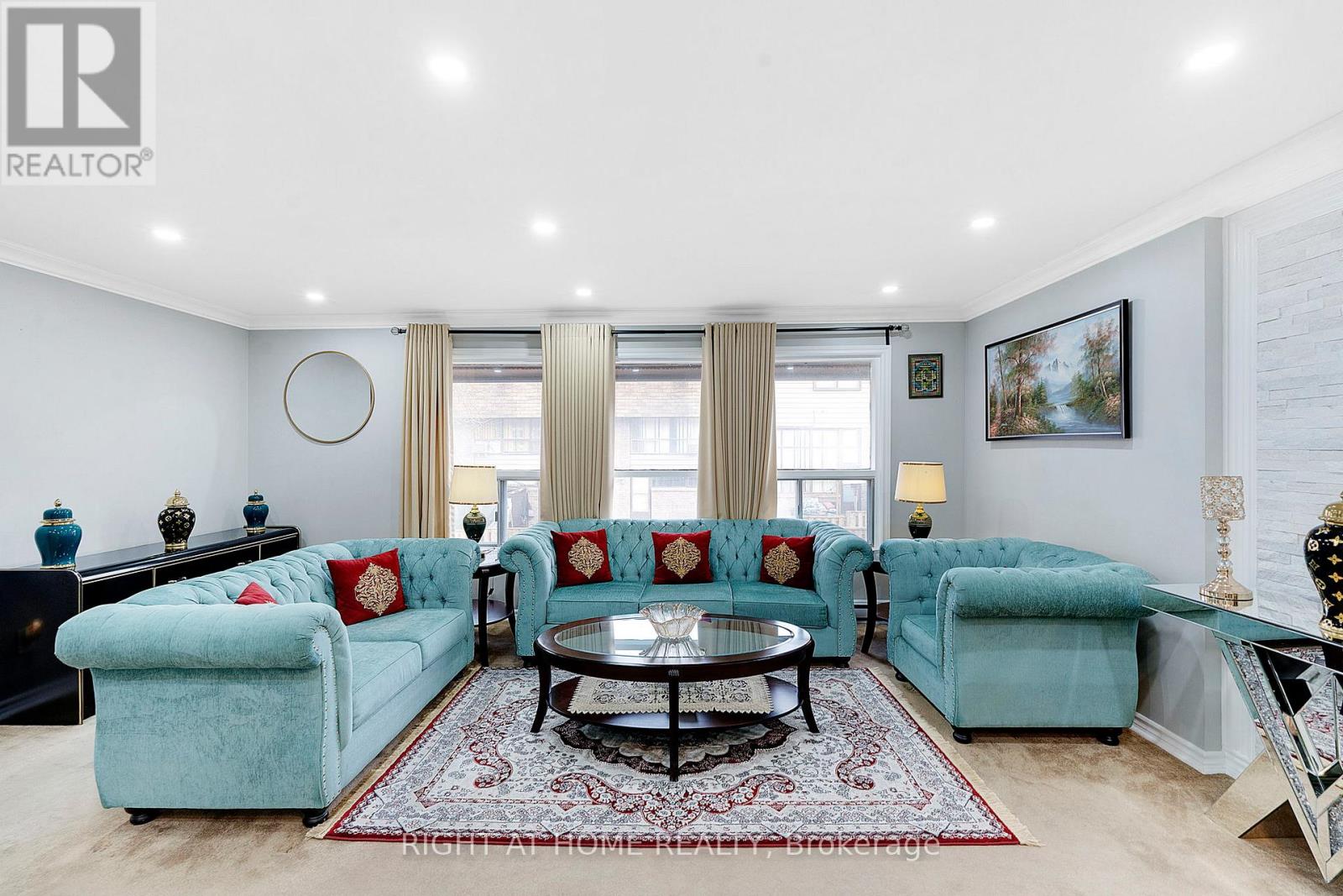 Row / Townhouse for Sale in 154 - 180 MISSISSAUGA VALLEY BOULEVARD|Mississauga (Cooksville), Ontario L5A3M2 2