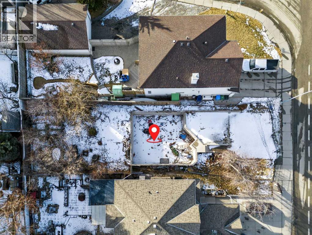 Property for Sale in 10929 Hidden Valley Drive NW|Calgary, Alberta T3A5V7 3