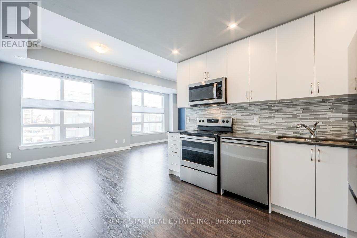 Row / Townhouse for Sale in 16 - 670 ATWATER AVENUE|Mississauga (Mineola), Ontario L5G0B6 5
