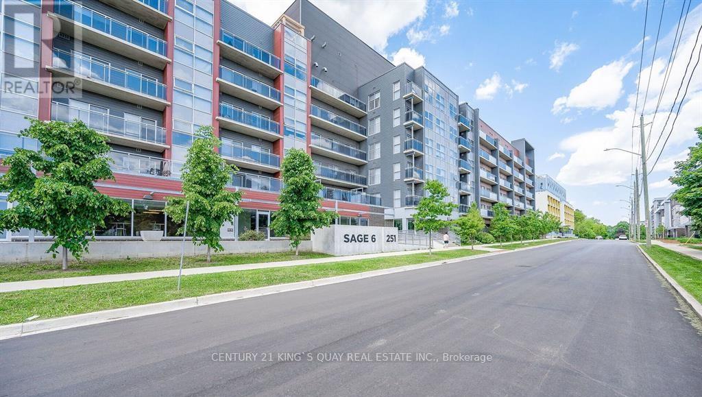 620 - 251 HEMLOCK STREET, Waterloo, Ontario N2L0H2
