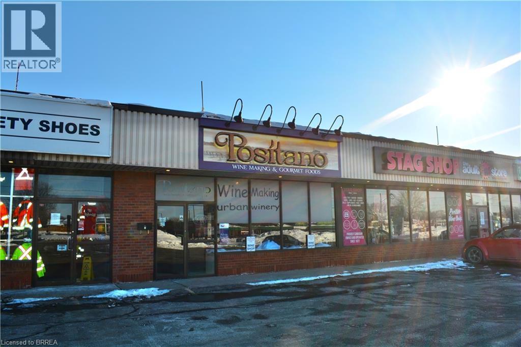 For sale: 250 KING GEORGE Road Unit# 7, Brantford, Ontario N3R5L5 ...