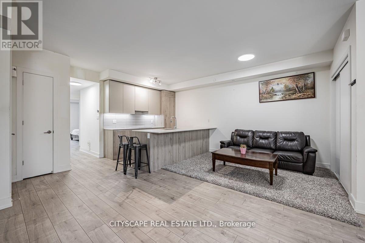 Row / Townhouse for Sale in 1 - 66 LONGBRANCH AVENUE|Toronto (Long Branch), Ontario M8W3J4 5