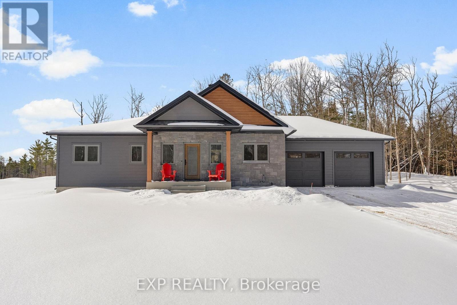 For sale: 9 LONGLEAF WAY, Greater Madawaska, Ontario K0J1H0