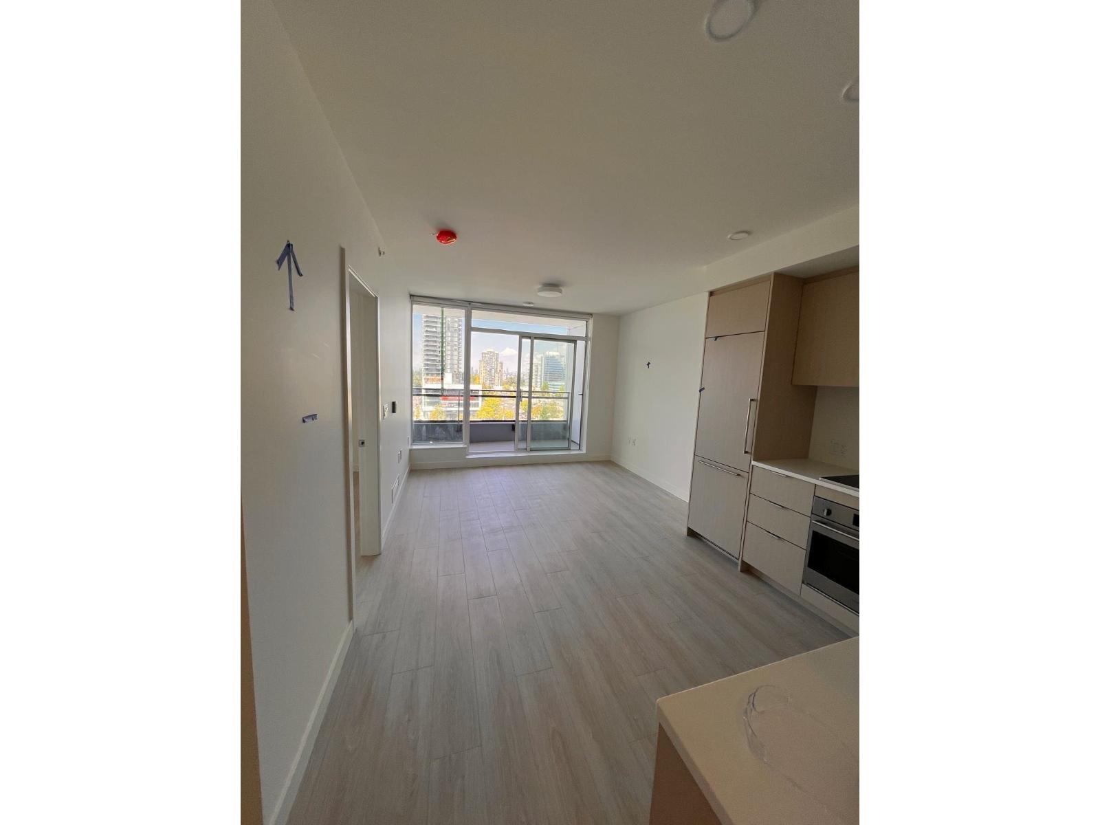 For sale: 706 13675 107A AVENUE, Surrey, British Columbia V3T2H2