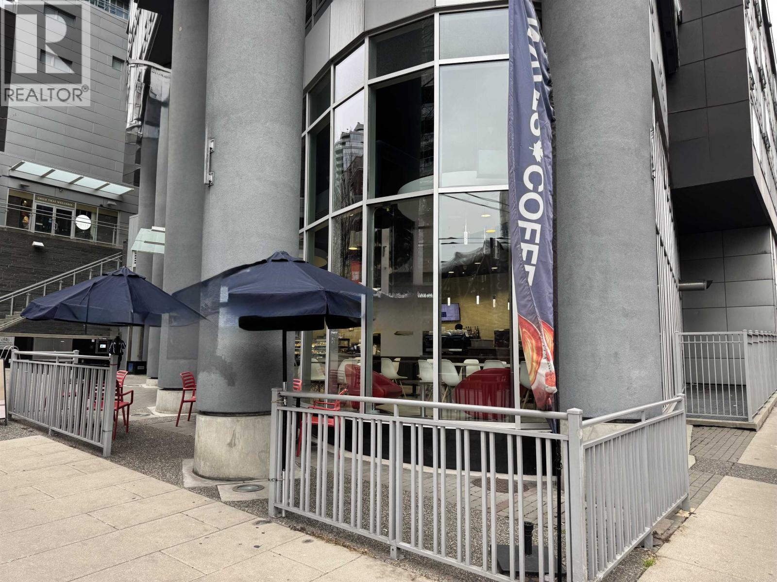 For sale: C8076016 | REALTOR.ca