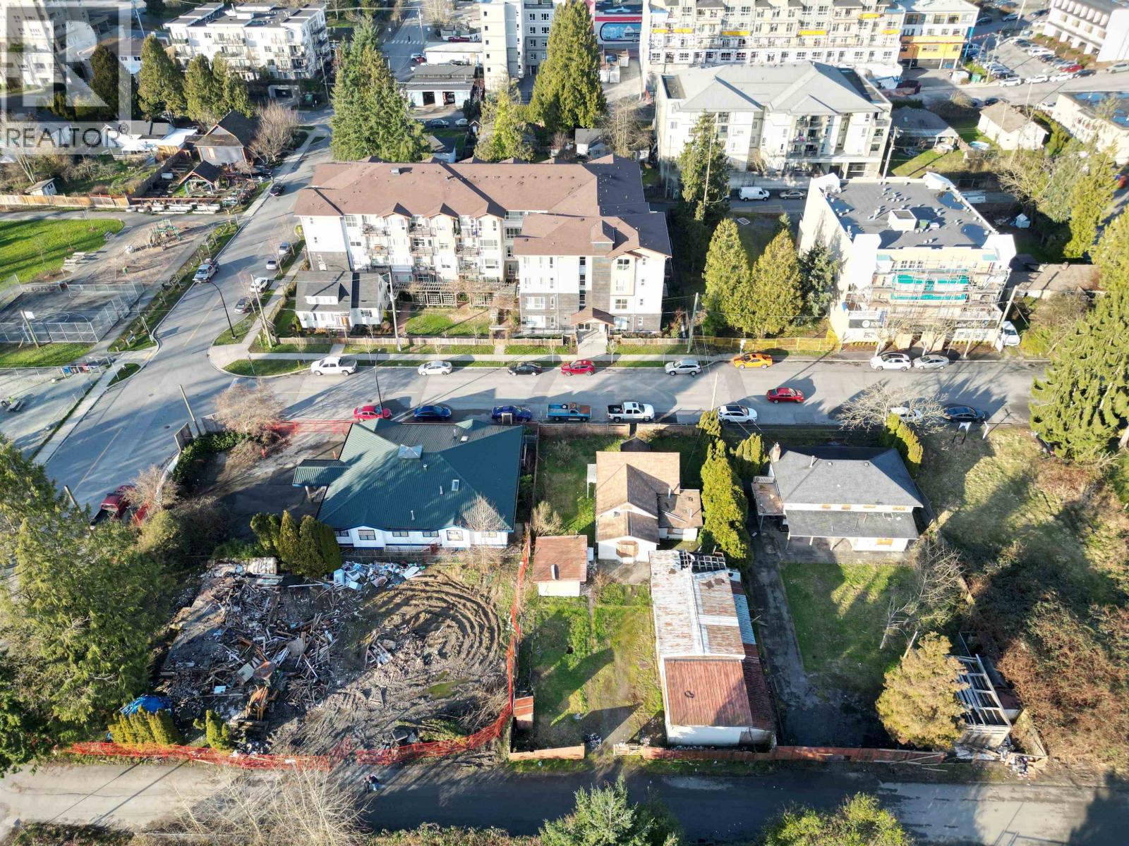 For sale: 22328 ST ANNE AVENUE, Maple Ridge, British Columbia