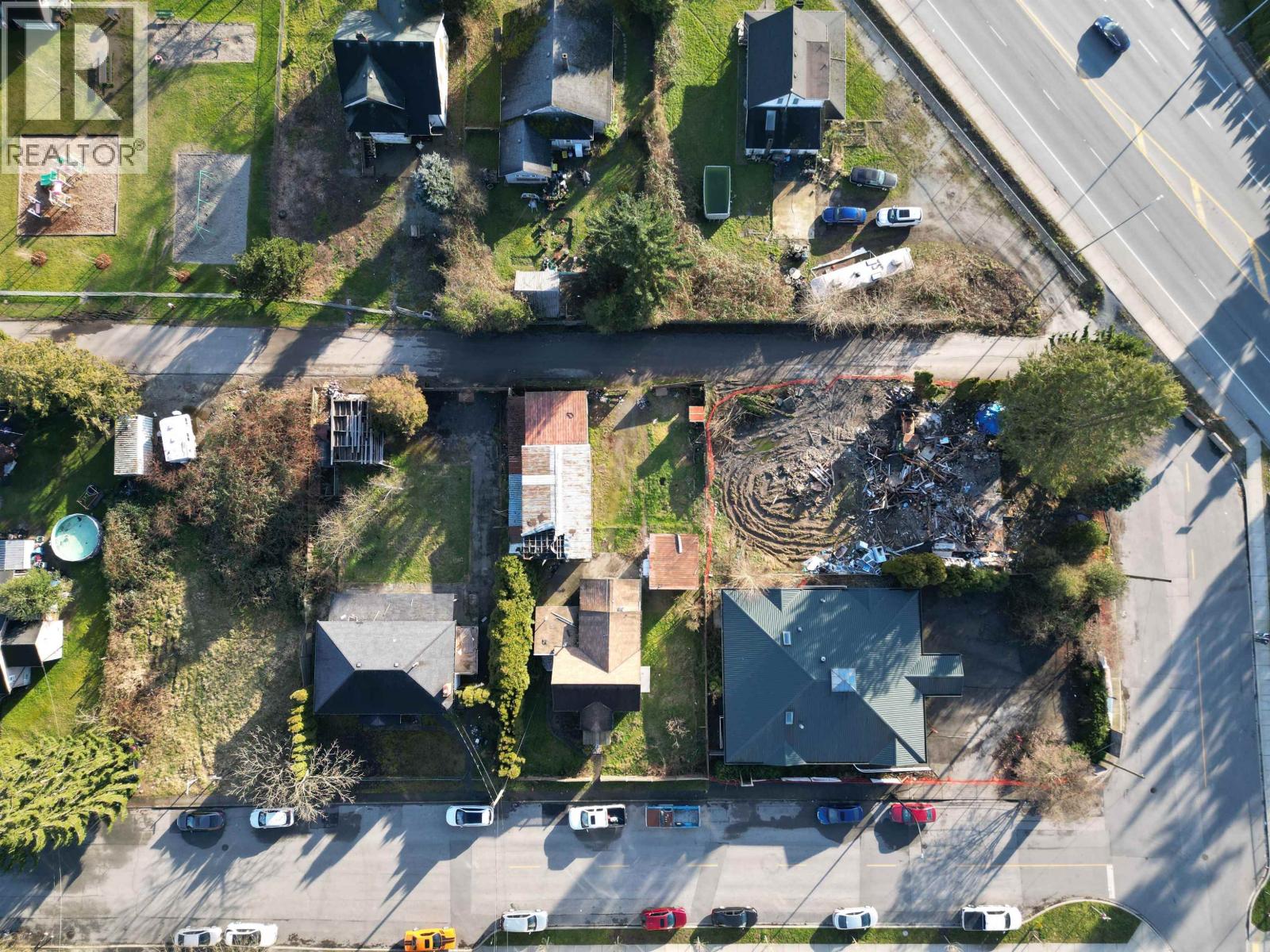 For sale: 22328 ST ANNE AVENUE, Maple Ridge, British Columbia