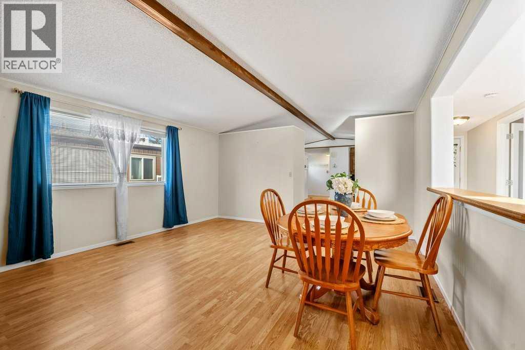 Mobile Home for Sale in 86, 99 Arbour Lake Road|Calgary, Alberta T3G4E4 5