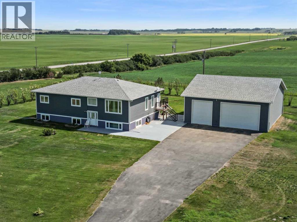 For sale: 243077 Range Road 255, Rural Wheatland County, Alberta T1P0H9 ...