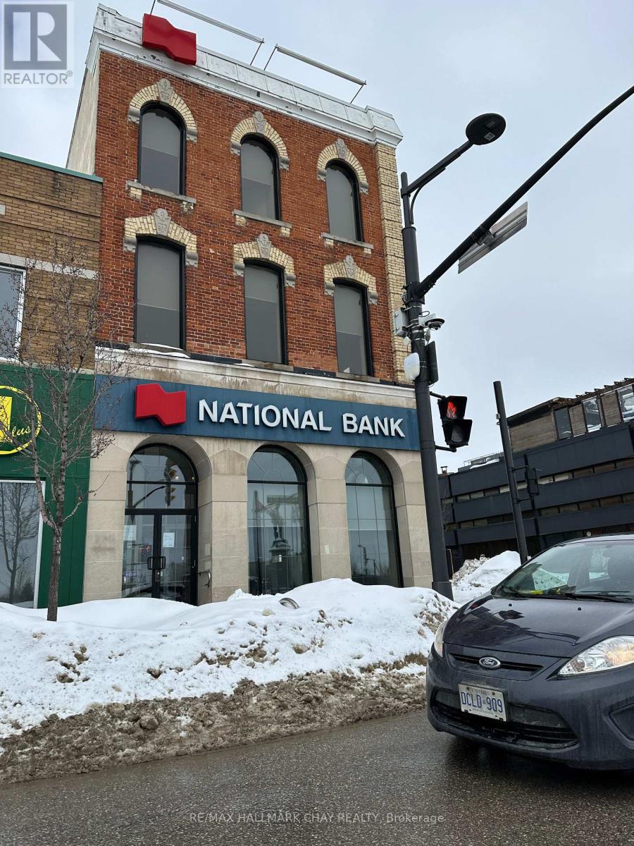 For sale: 64 DUNLOP STREET E, Barrie (City Centre), Ontario L4M1A3