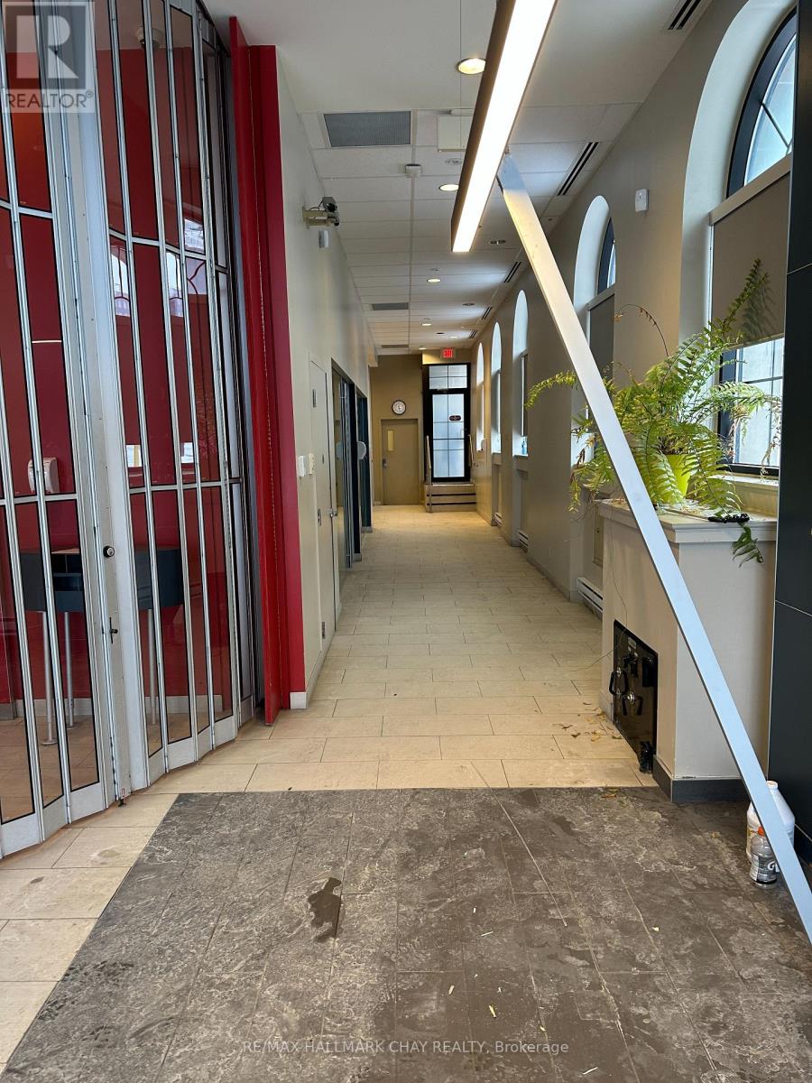 For sale: 64 DUNLOP STREET E, Barrie (City Centre), Ontario L4M1A3