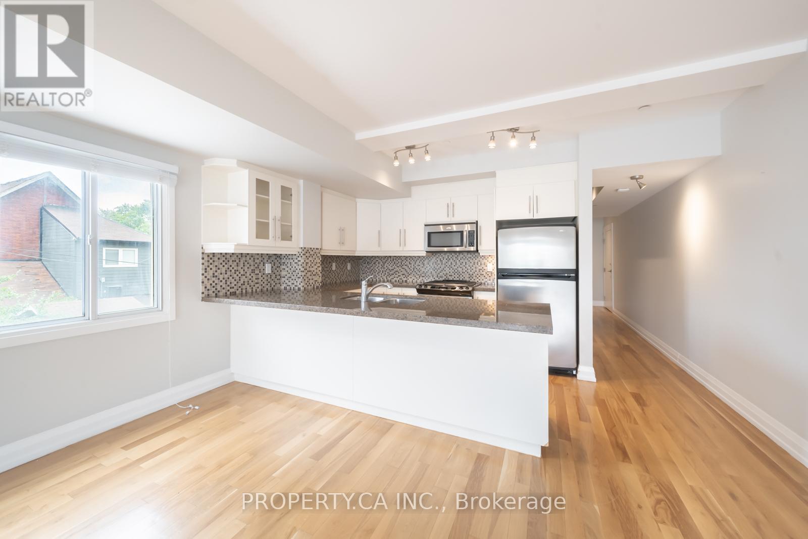 2 - 473 DUPONT STREET, Toronto (Annex), Ontario M6G1Y6
