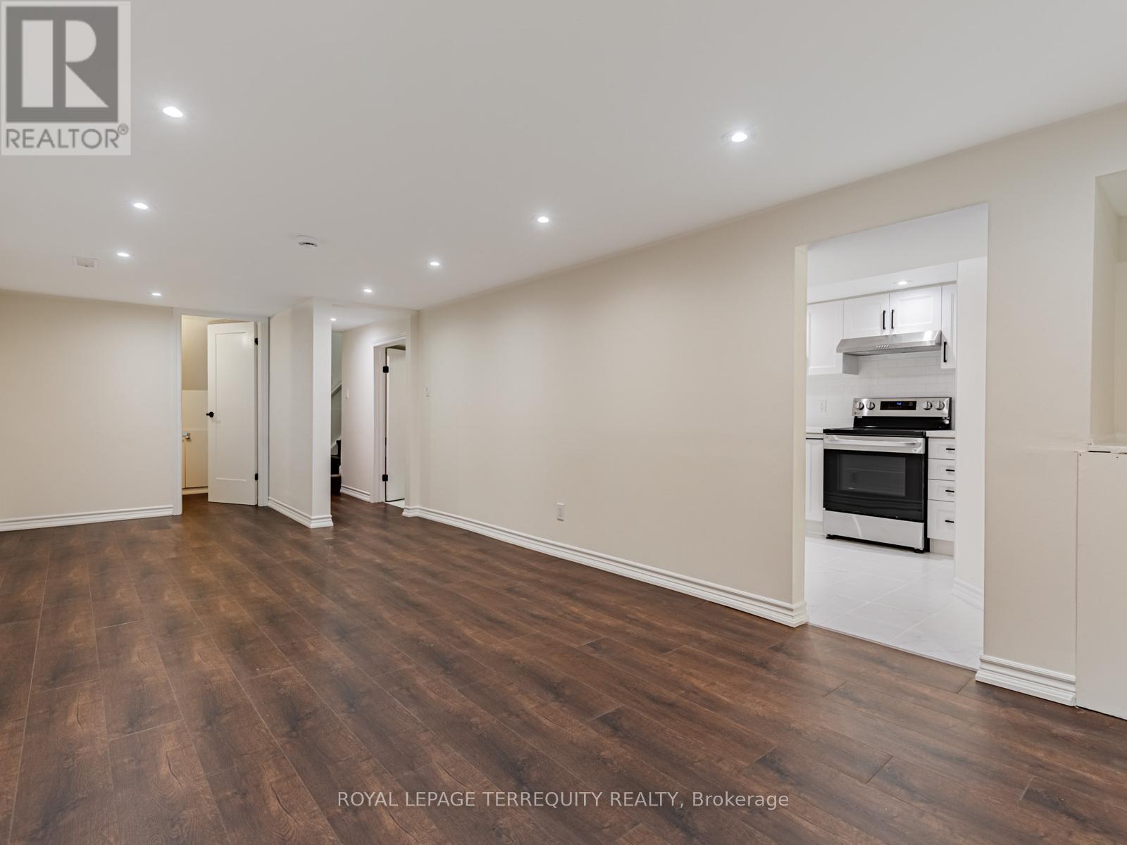 For rent: 5 ROCHELLE CRESCENT, Toronto (Don Valley Village), Ontario ...