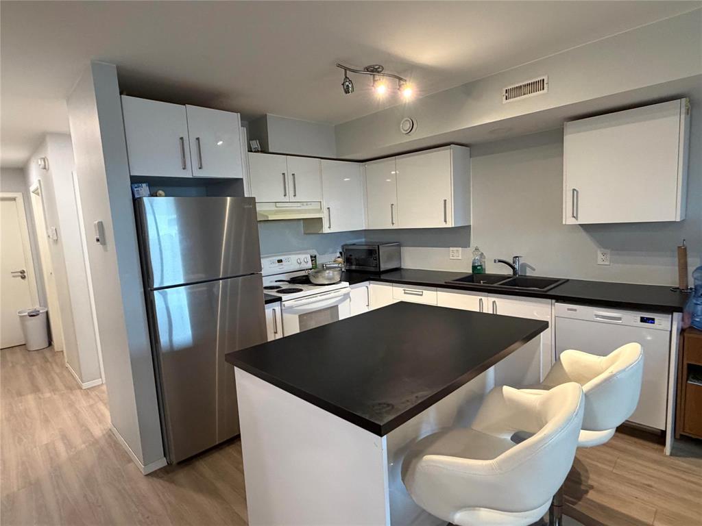 17 395 Loren Drive, Morden, Manitoba R6M0G1