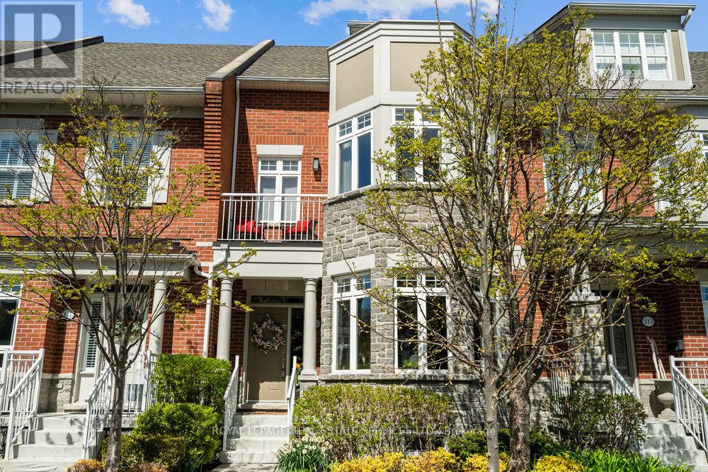 Row / Townhouse for Sale in 115 ST LAWRENCE DRIVE|Mississauga (Port Credit), Ontario L5G4V2 2