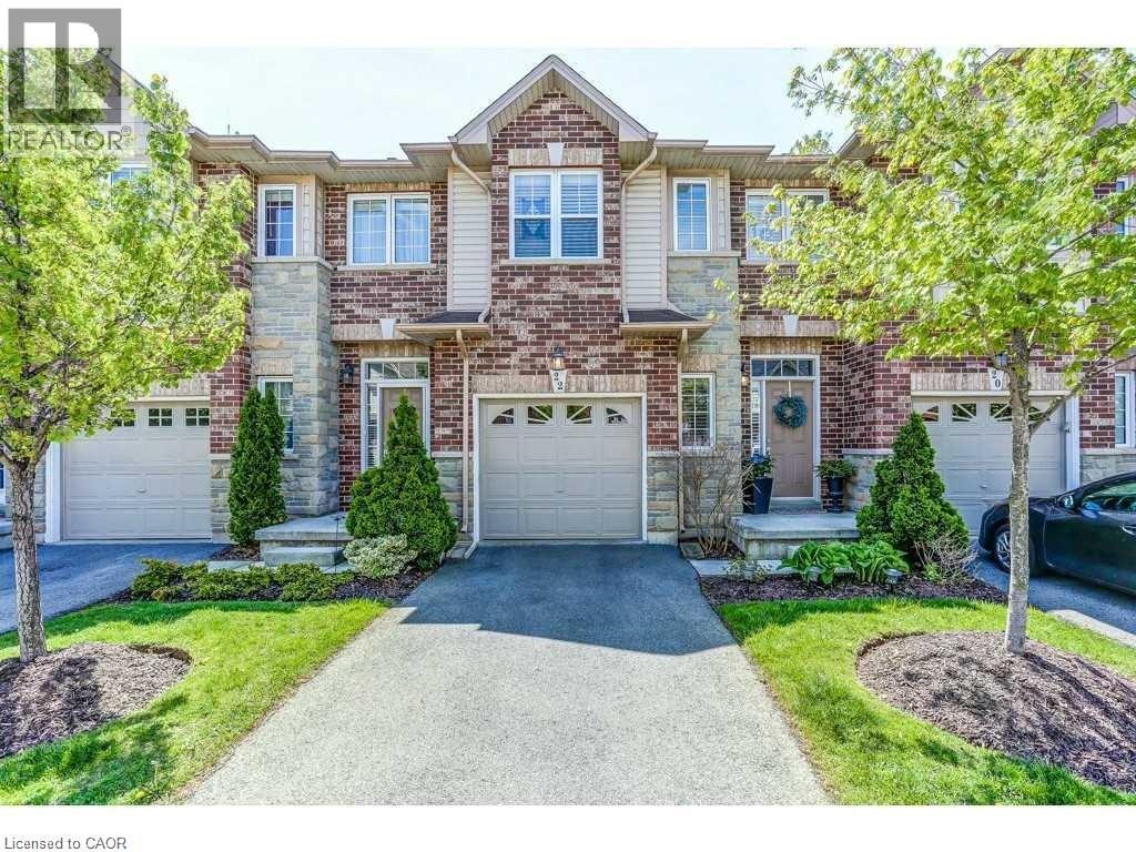 22 LIDDYCOAT Lane, Ancaster, Ontario L9G0A7