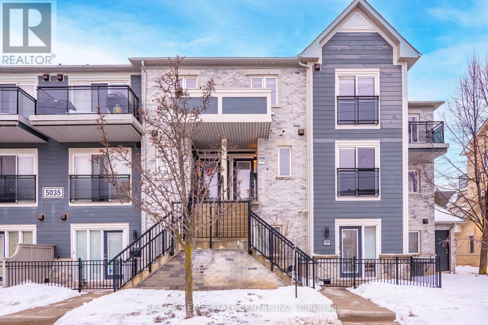 Row / Townhouse for Sale in 105 - 5035 OSCAR PETERSON BOULEVARD|Mississauga (Churchill Meadows), Ontario L5M0P4