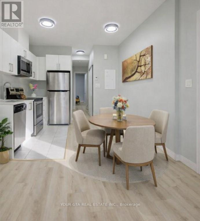 Row / Townhouse for Sale in 207 - 1165 JOURNEYMAN LANE W|Mississauga (Clarkson), Ontario L5J0B6