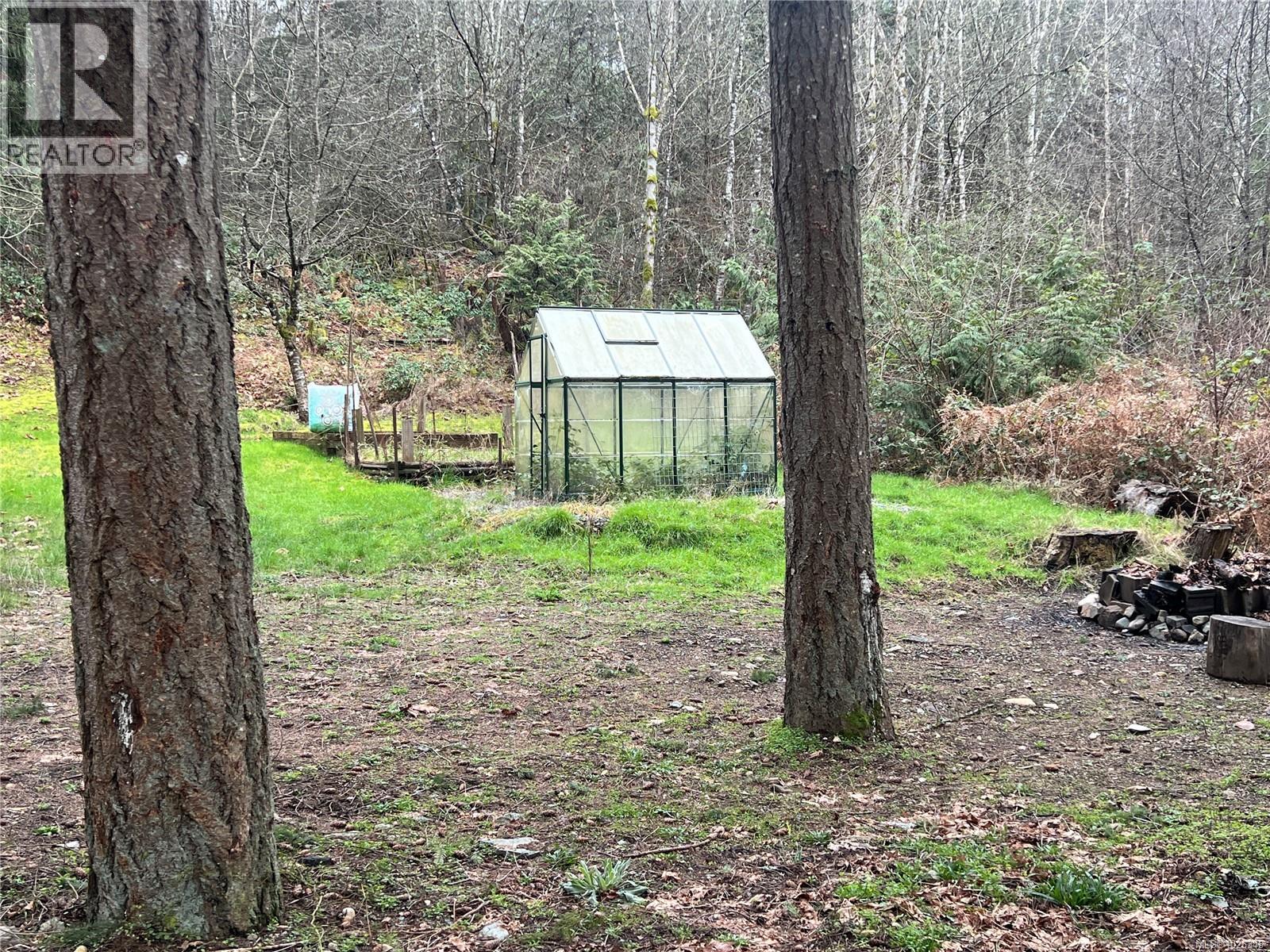 For sale: 997 Cedar Rd, Nanaimo, British Columbia V9X1K9 - 1026348 ...