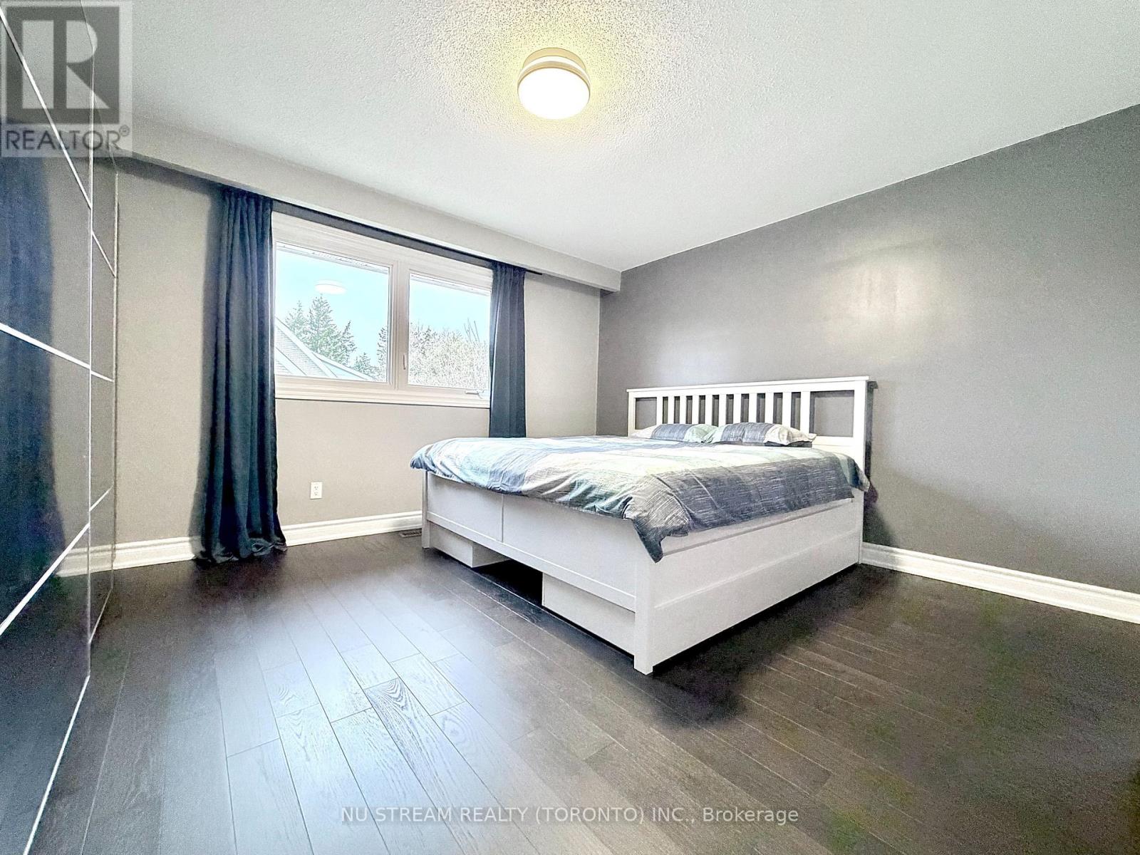 For sale: 3 MOSEDALE CRESCENT, Toronto (Don Valley Village), Ontario ...
