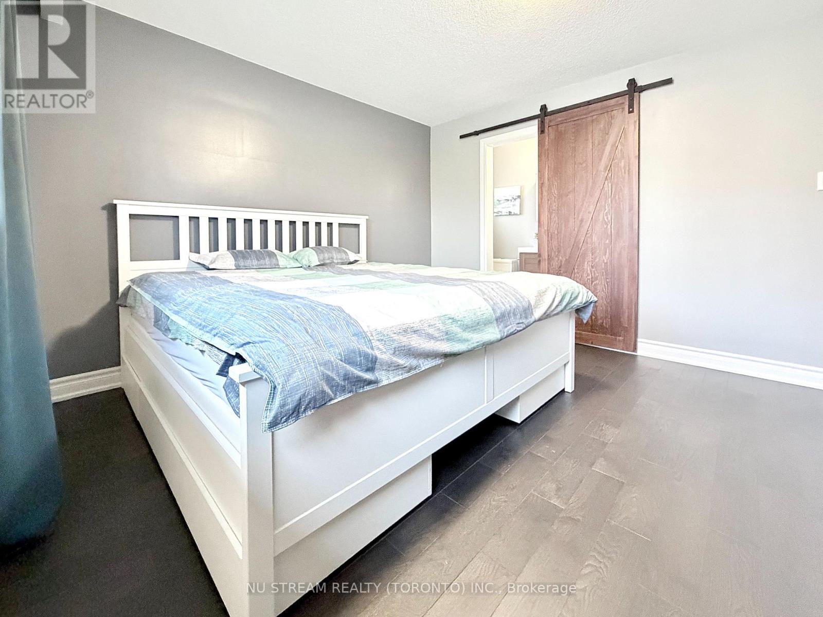 For sale: 3 MOSEDALE CRESCENT, Toronto (Don Valley Village), Ontario ...