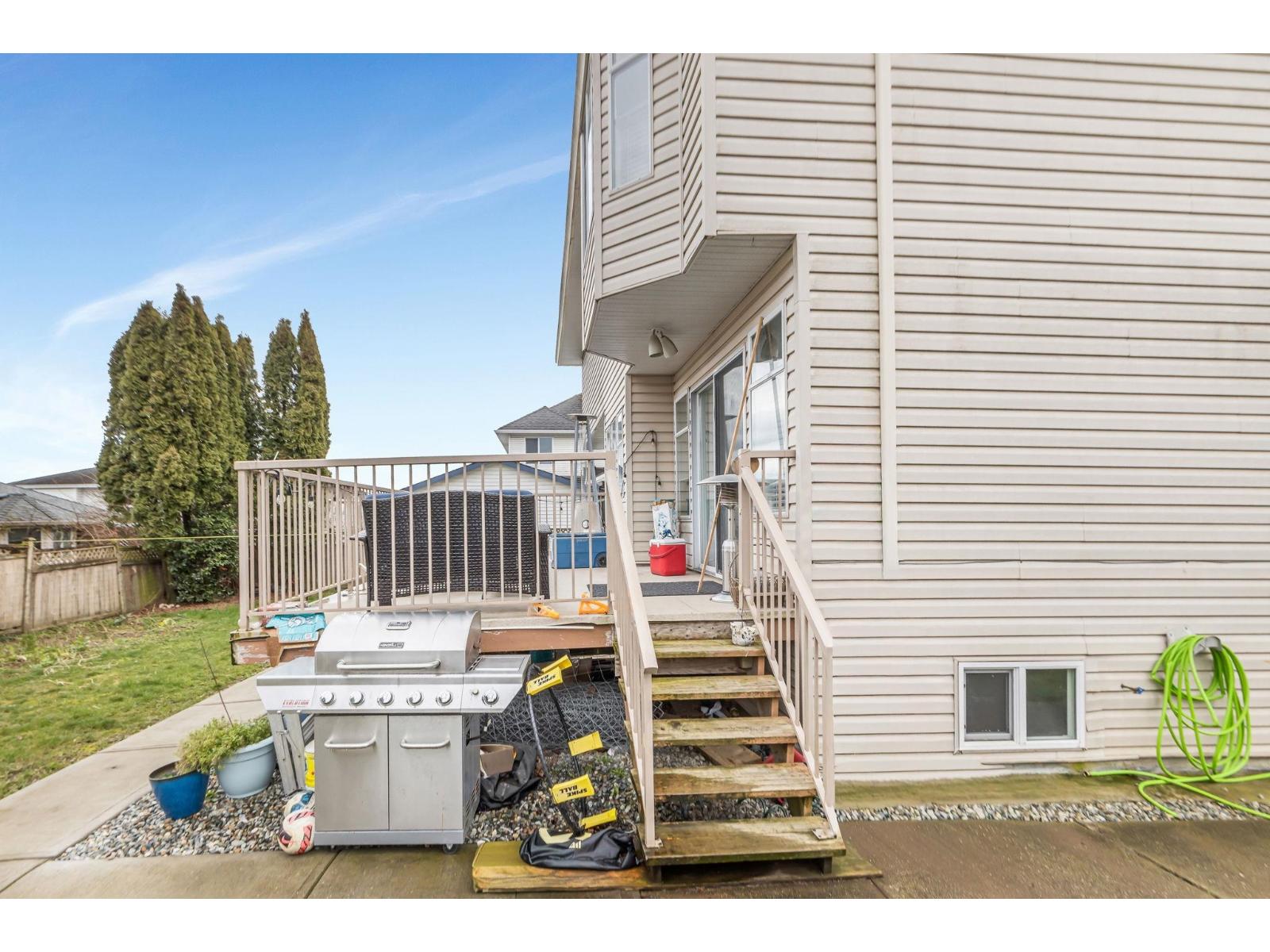 For sale: 3154 KINGFISHER DRIVE, Abbotsford, British Columbia