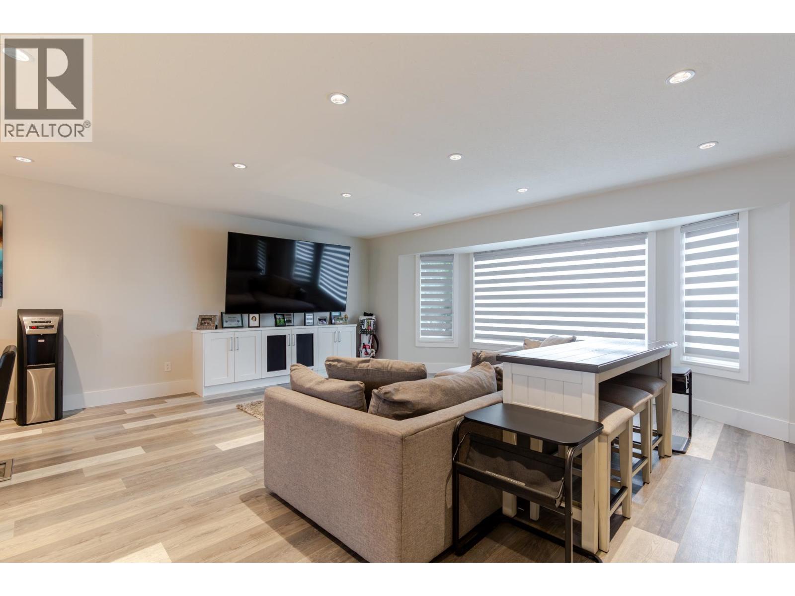 For sale: 19546 W 115B AVENUE, Pitt Meadows, British Columbia