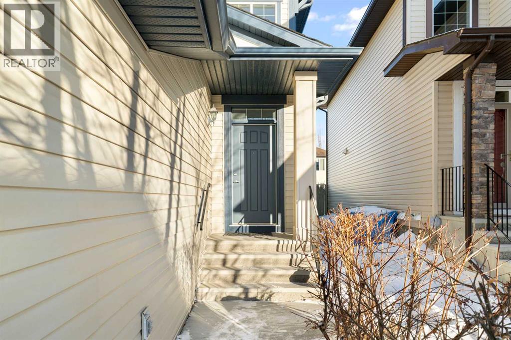 House for Sale in 116 Brightoncrest Manor SE|Calgary, Alberta T2Z1A3 2