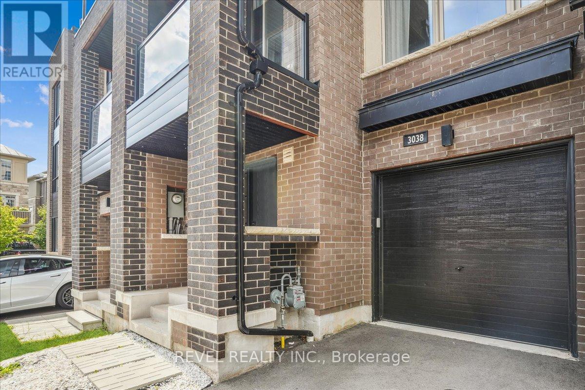 Row / Townhouse for Sale in 3038 BLACKTUSK COMMON|Oakville (JM Joshua Meadows), Ontario L6H7E3 3