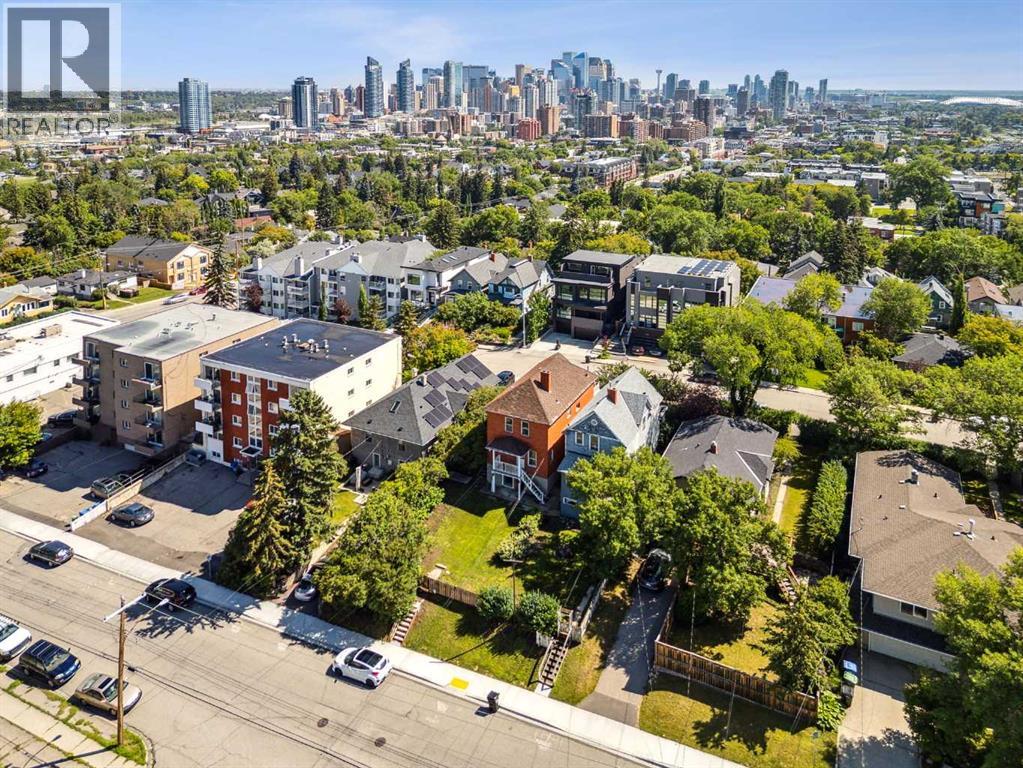 House for Sale in 1823 18A Street SW|Calgary, Alberta T2T4W1 5