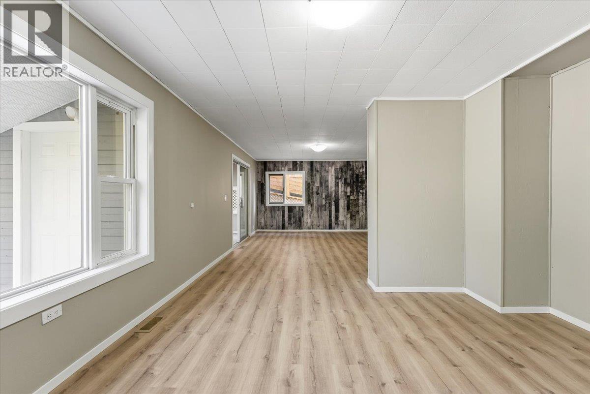 For sale: 5783 Tuktakamin Road, Falkland, British Columbia V0E1W0 ...