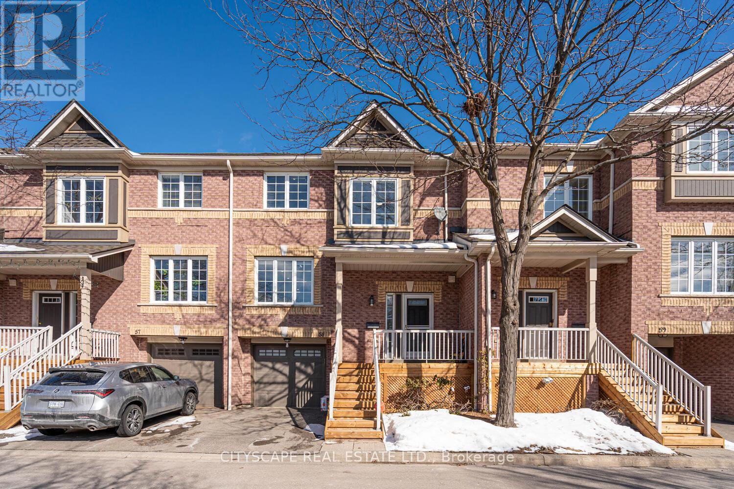 Row / Townhouse for Sale in 58 - 5535 GLEN ERIN DRIVE|Mississauga (Central Erin Mills), Ontario L5M6H1