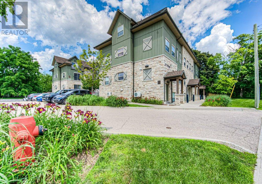 A103 - 112 UNION STREET E, Waterloo, Ontario N2J1C5