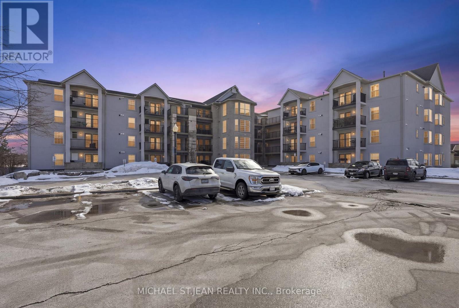 213-1411WALKER'SLINE,Burlington(Tansley),OntarioL7M4P5