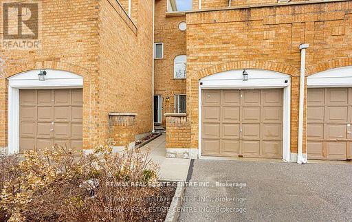 Row / Townhouse for Sale in 68 - 45 BRISTOL ROAD E|Mississauga (Hurontario), Ontario L4Z3P5 2