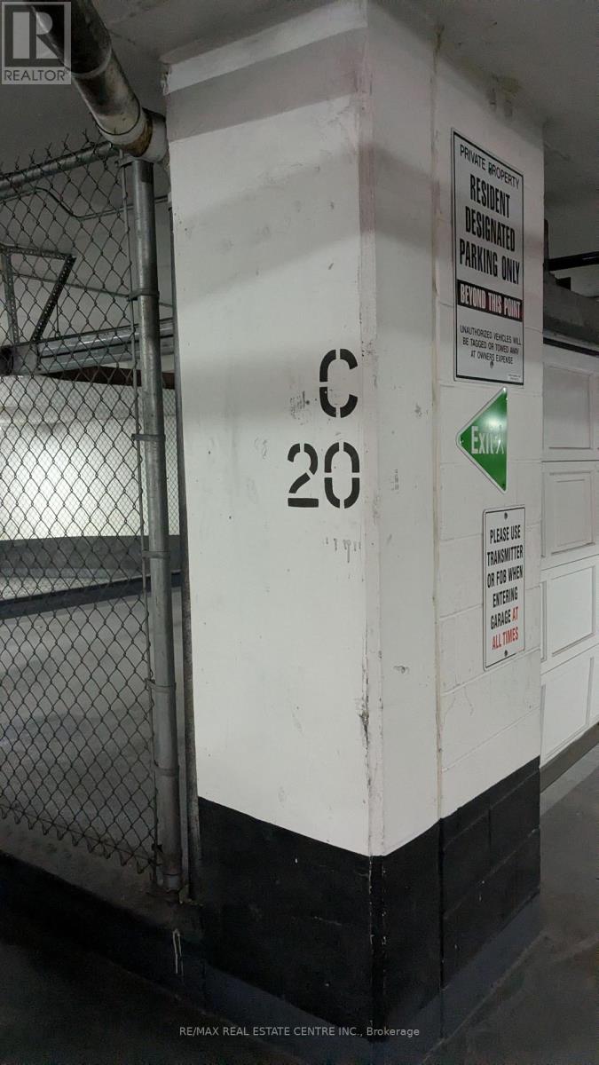 PARKING SPOT C20 - 100 WESTERN BATTERY ROAD, Toronto (Niagara), Ontario M6M3S2