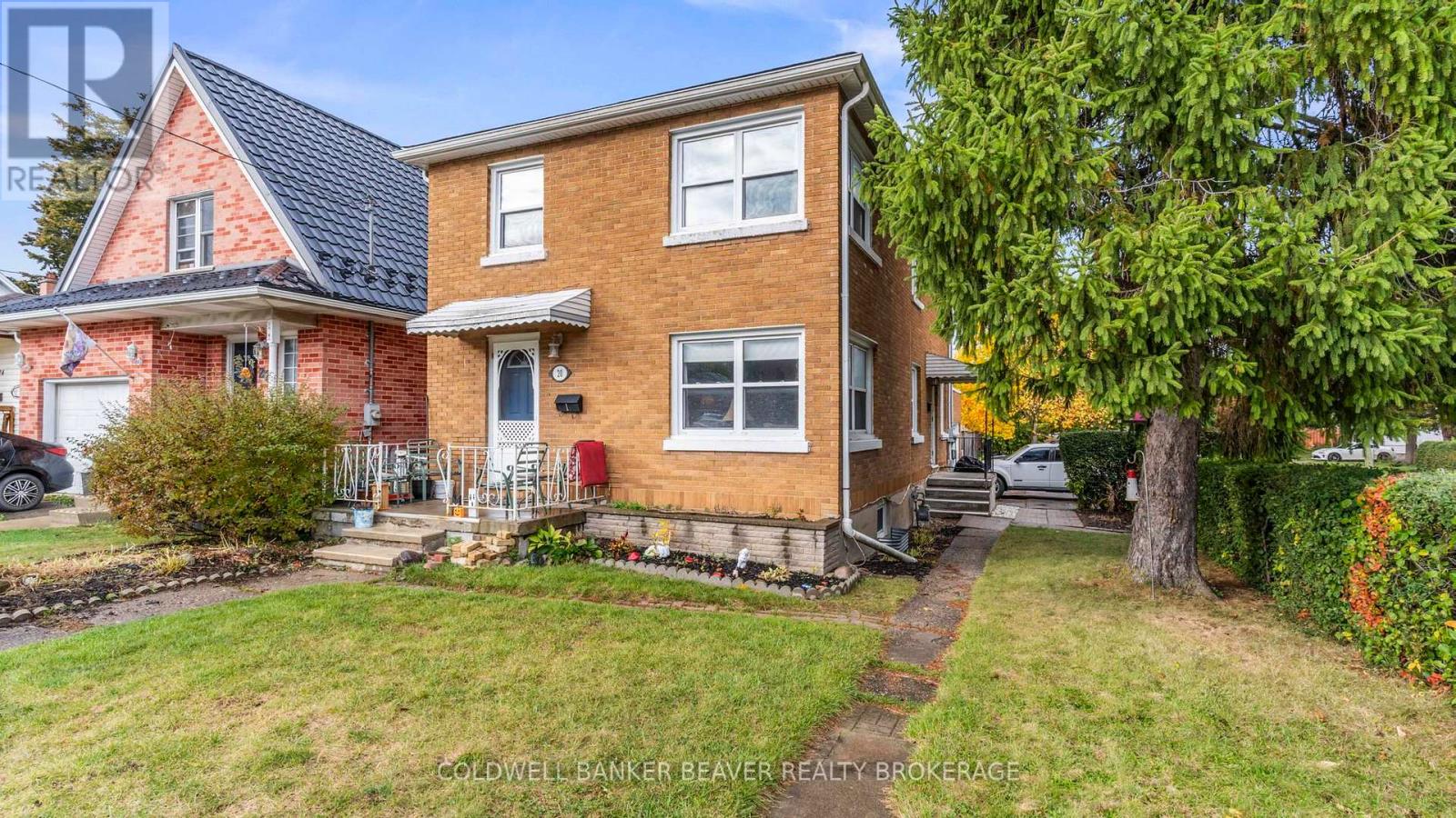 20 EMERY STREET W, London South (South E), Ontario N6J1R4