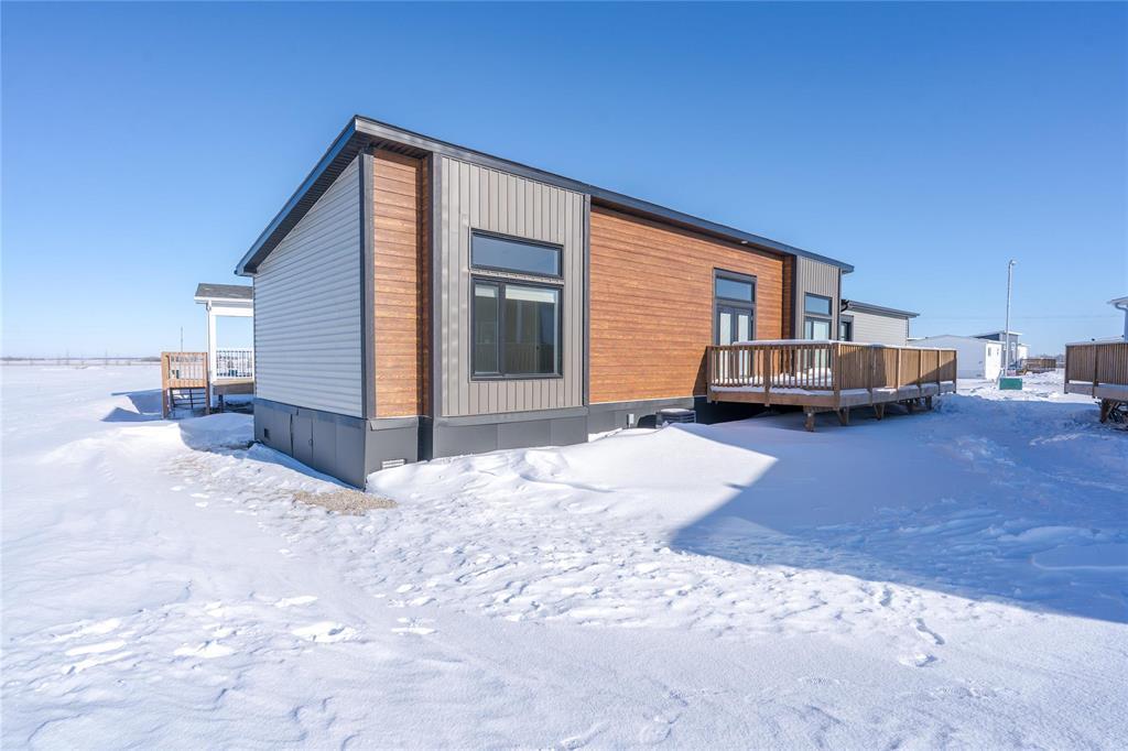 46 Prairie Oaks Drive