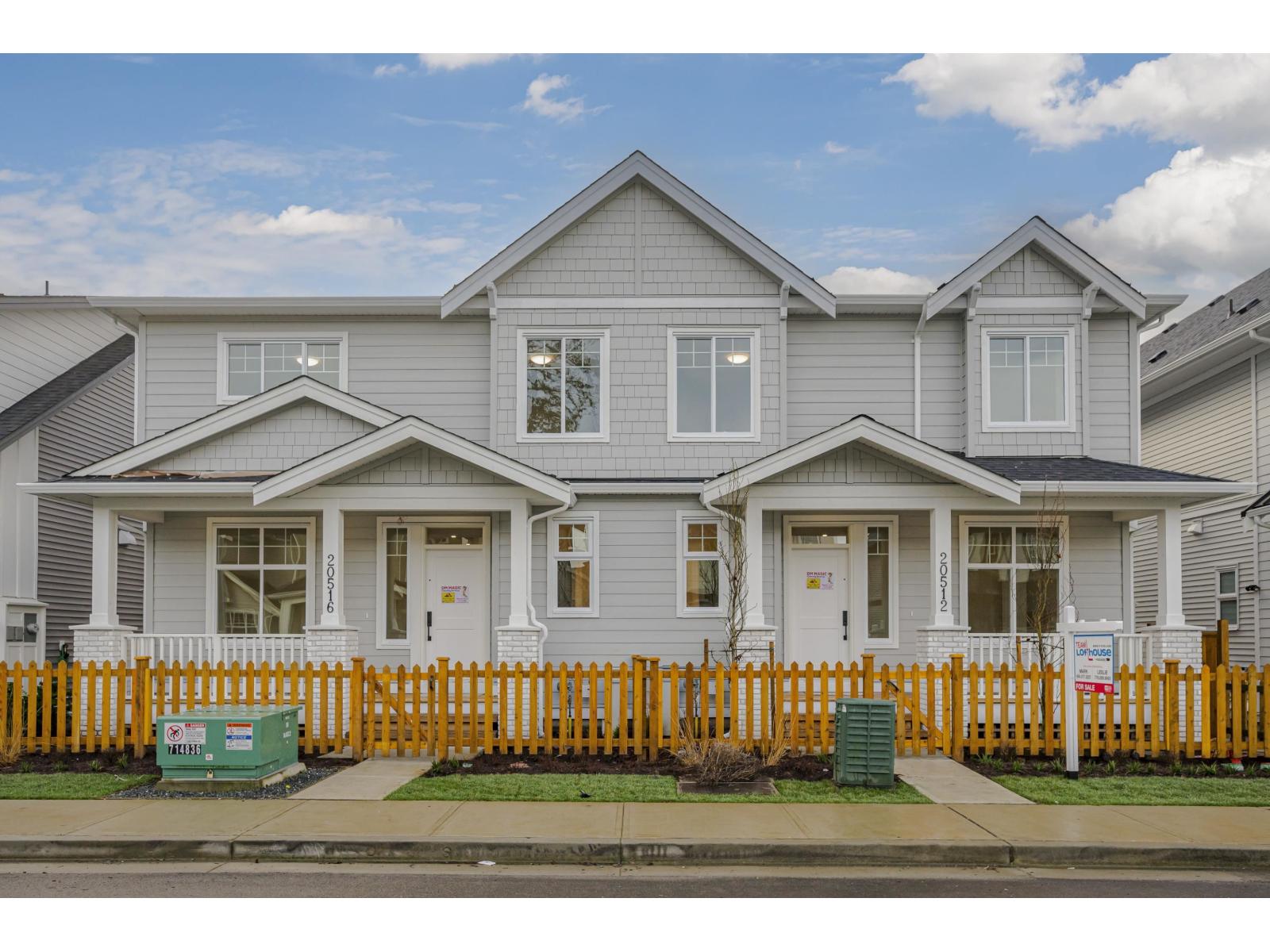 For sale: 20516 76A AVENUE, Langley, British Columbia V2Y3T1