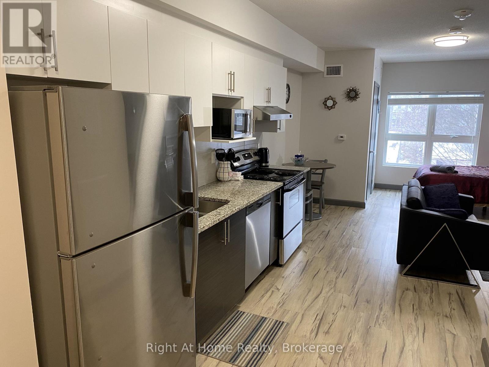 1710 - 258A SUNVIEW STREET, Waterloo, Ontario N2L3V9