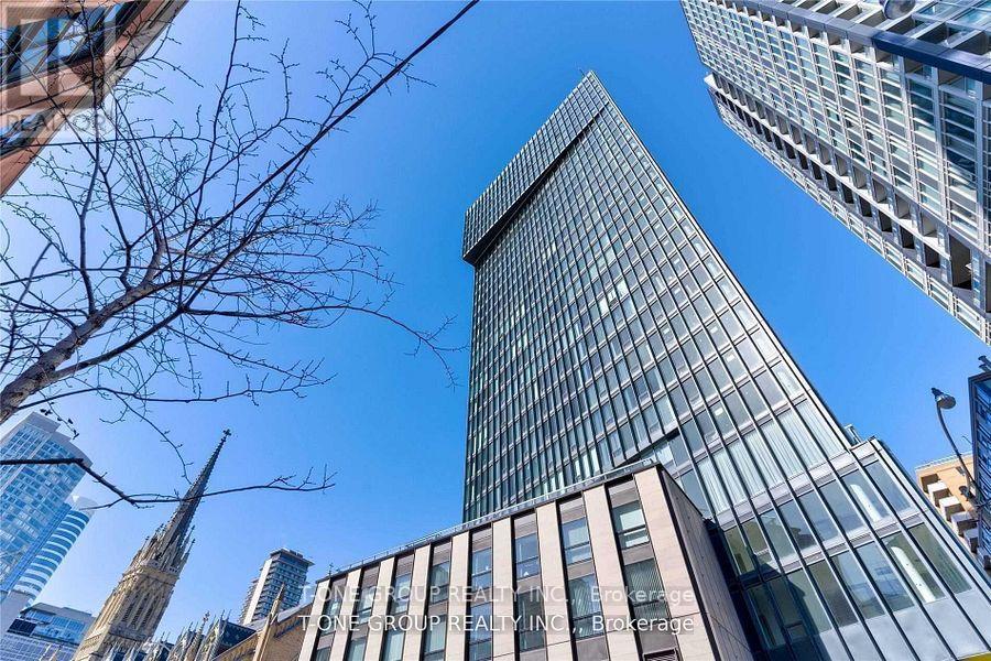 316 - 60 SHUTER STREET