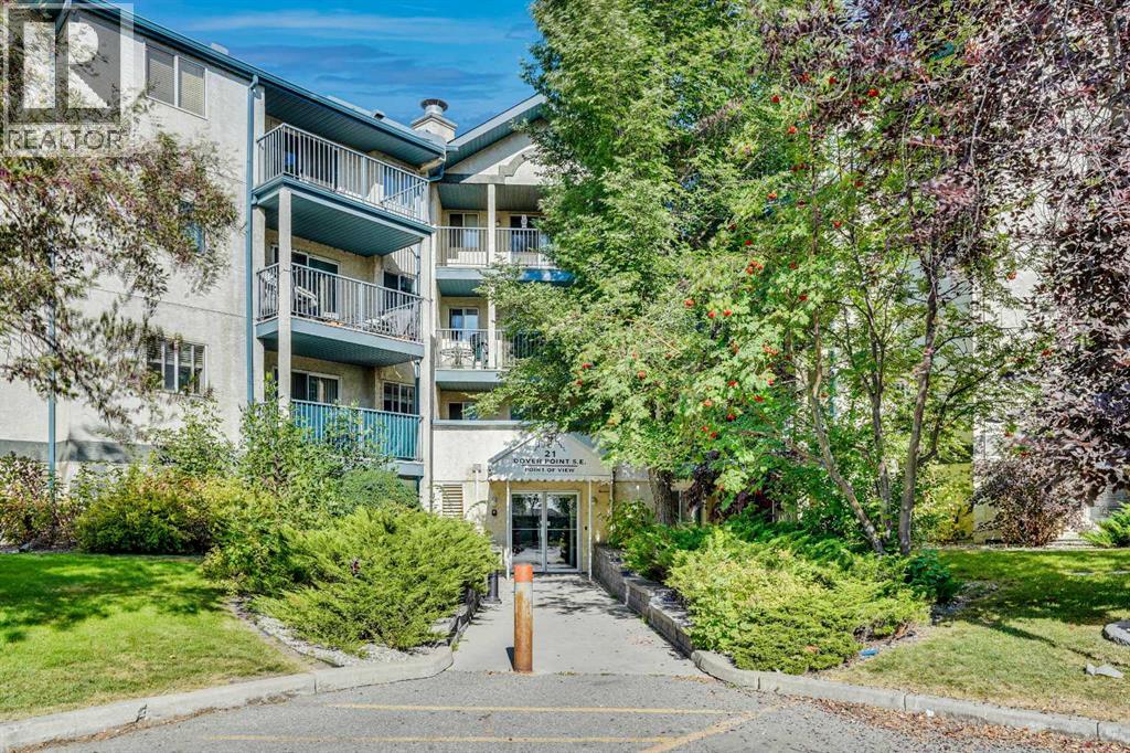 Apartment for Sale in 203, 21 Dover Point SE|Calgary, Alberta T2B3K4