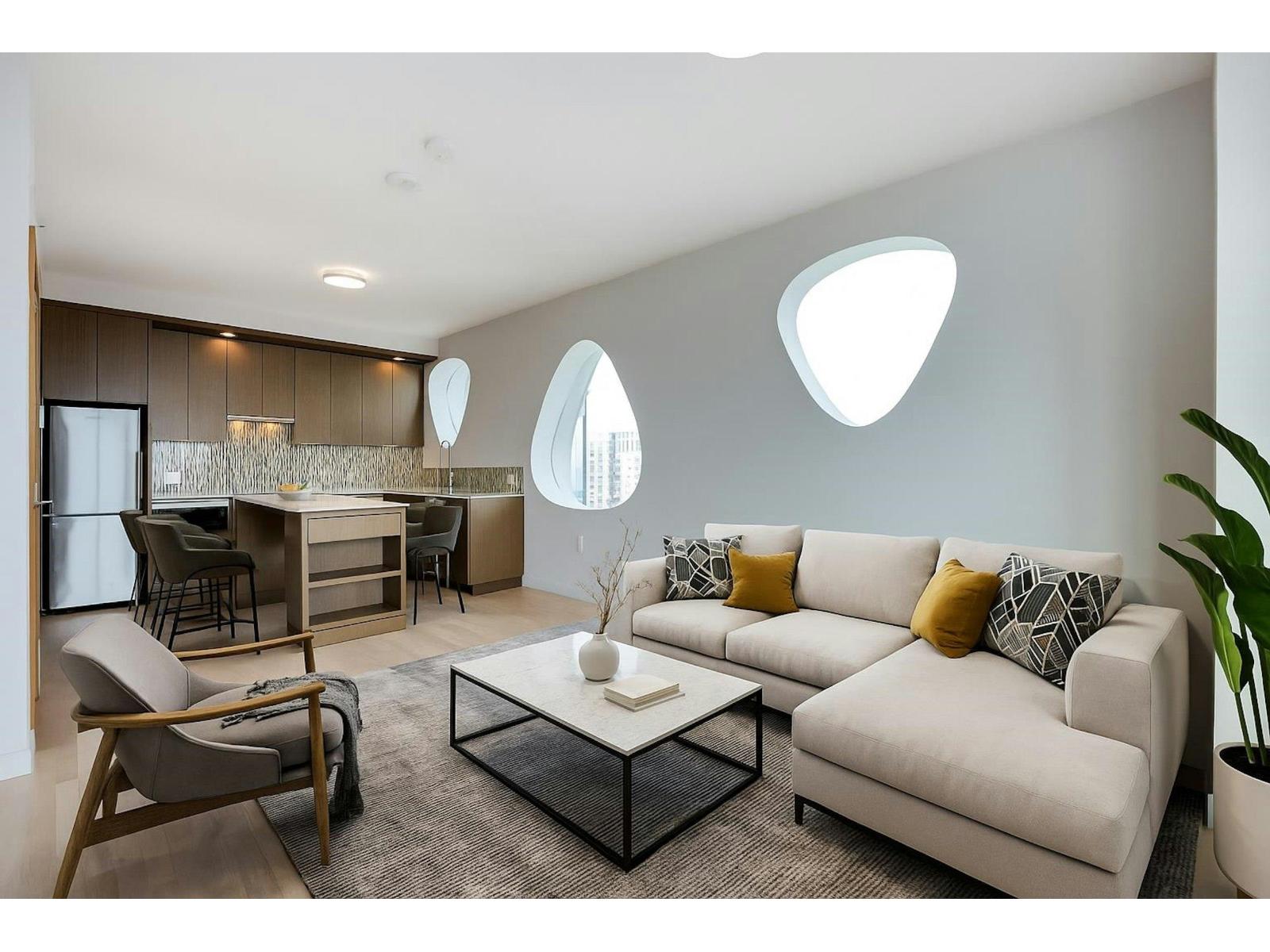 13495 CENTRAL AVENUE